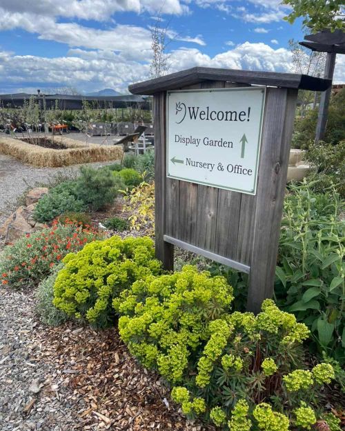 welcome to Shooting Star Nursery in Central Point, Oregon